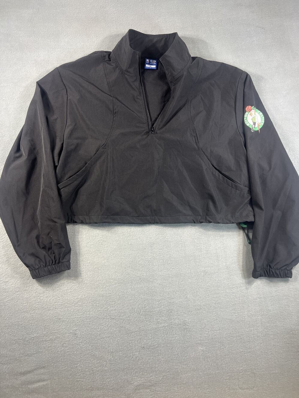 Women's XL Celtics Cropped Windbreaker Jacket, NBA Logo, Black,